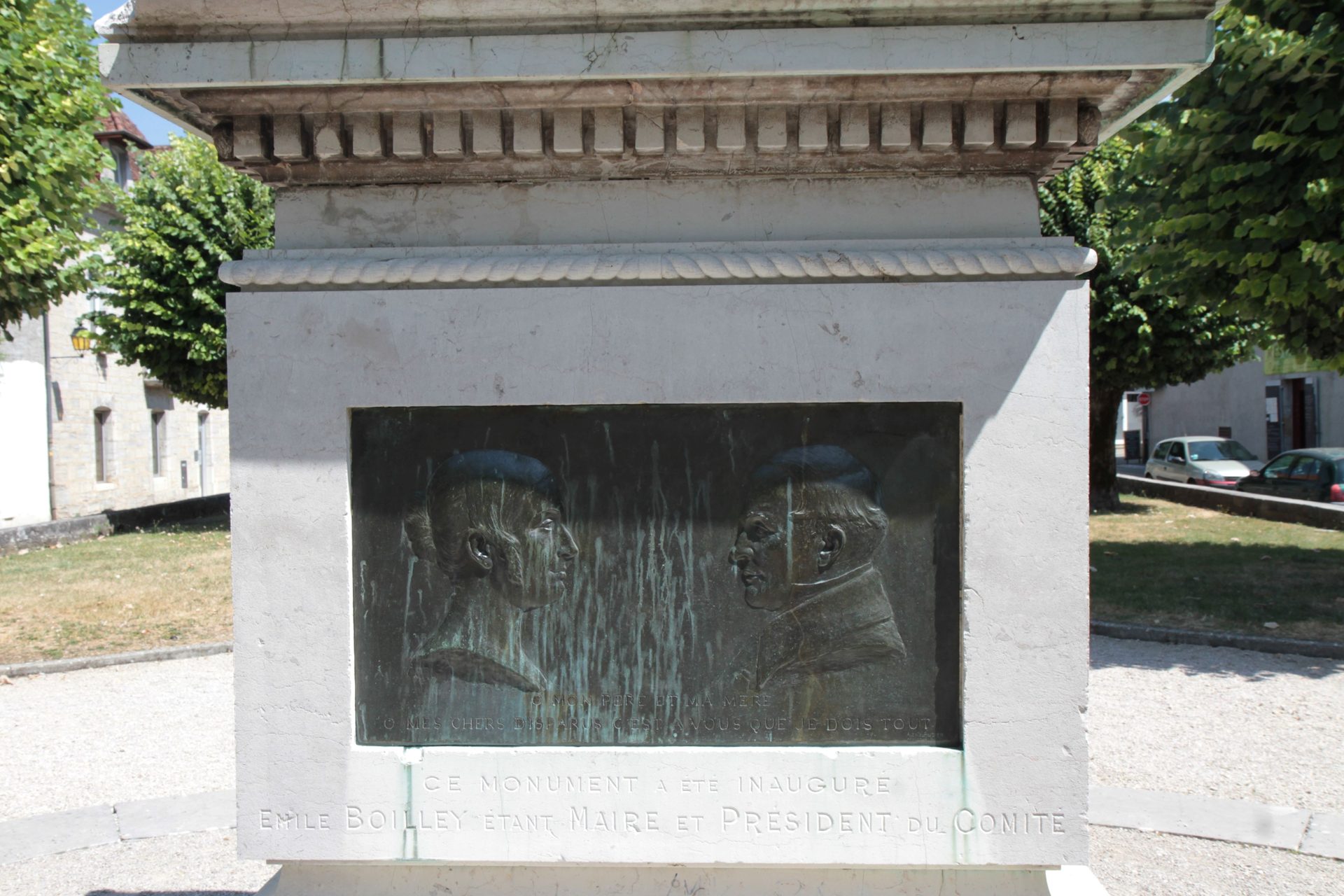 Louis Pasteur's monument, Arbois - 08.JPG